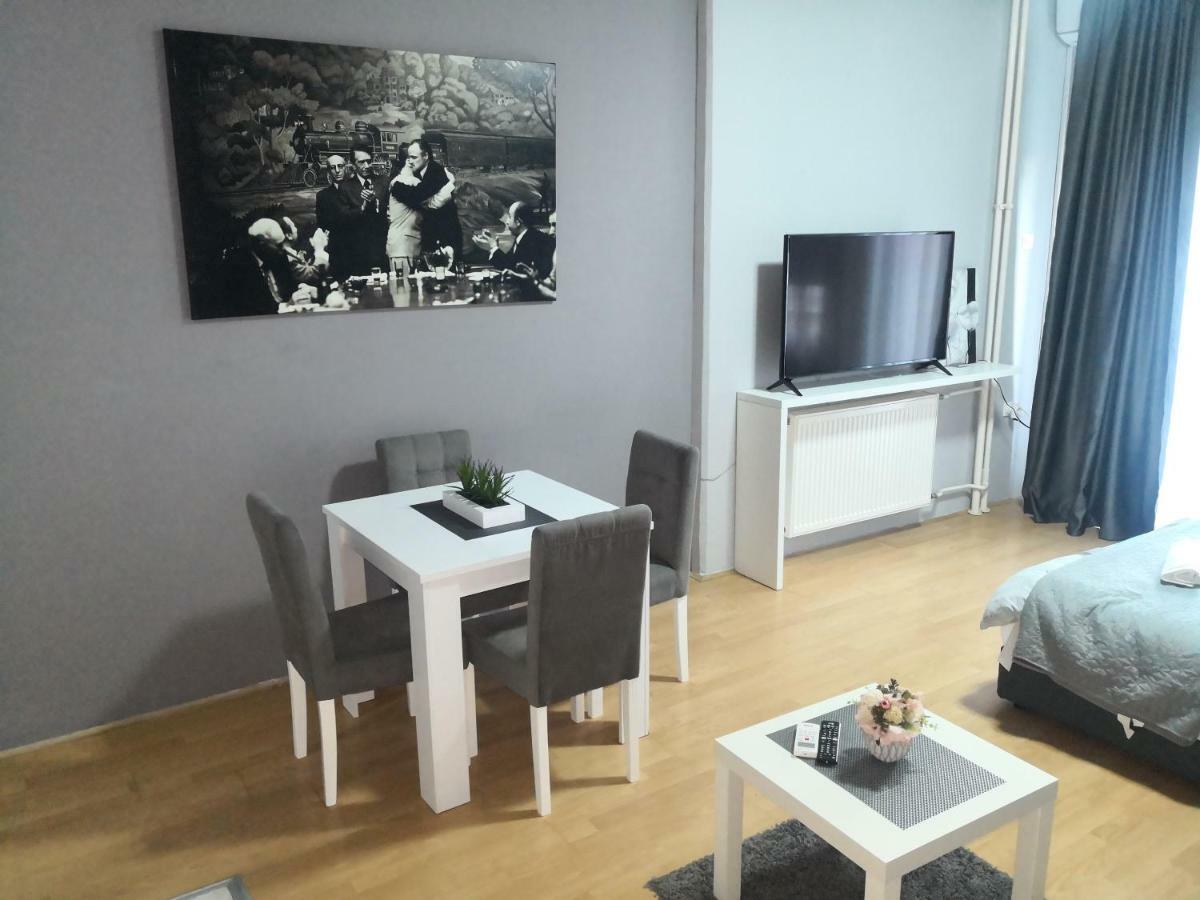 Contemporary Residence Ni Exteriör bild